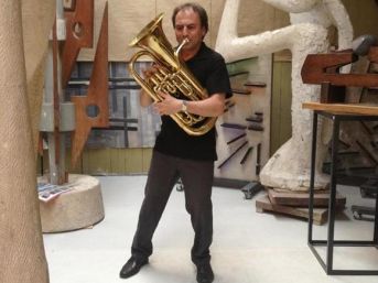 83-stockhausen_musee_descombin_photo_1.jpg